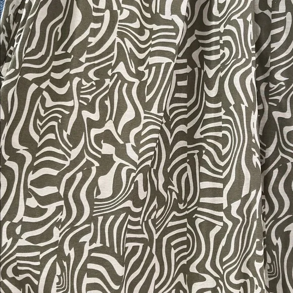 Abercrombie & Fitch Maxi Dress - Picture 6 of 14